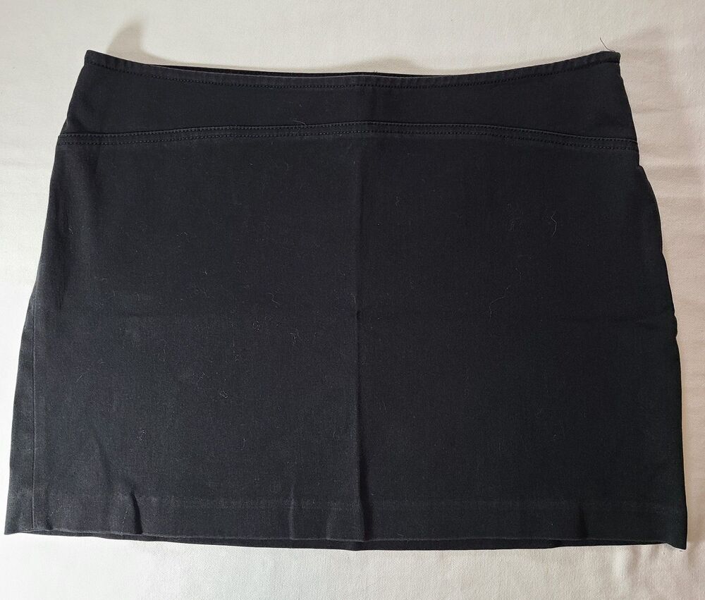 Express Black Mini Skirt Size 6 Stretch Y2K Low Rise Career Casual